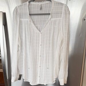 Gentle Fawn White Button-Up Cotton Blouse